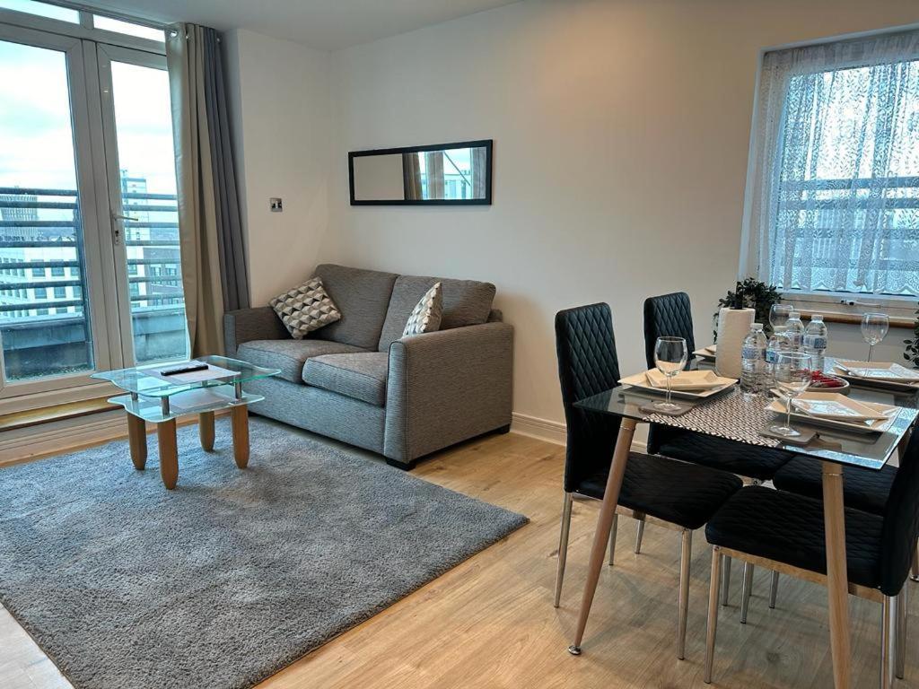 Appartement Cosy Views à Londres Extérieur photo
