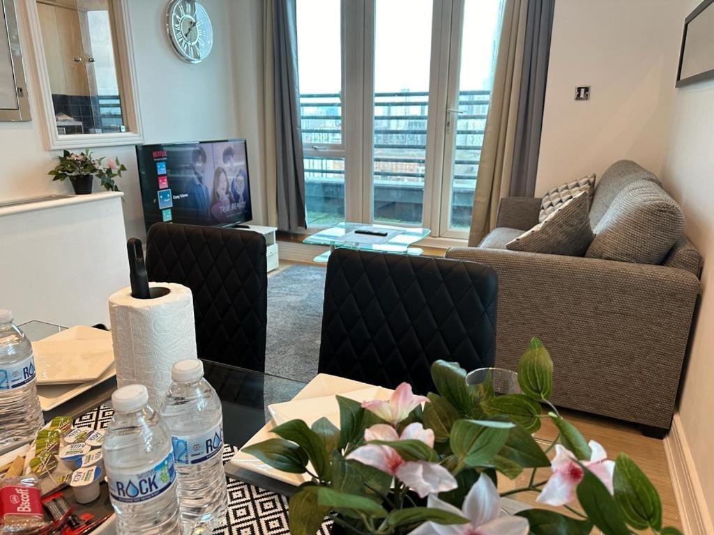 Appartement Cosy Views à Londres Extérieur photo